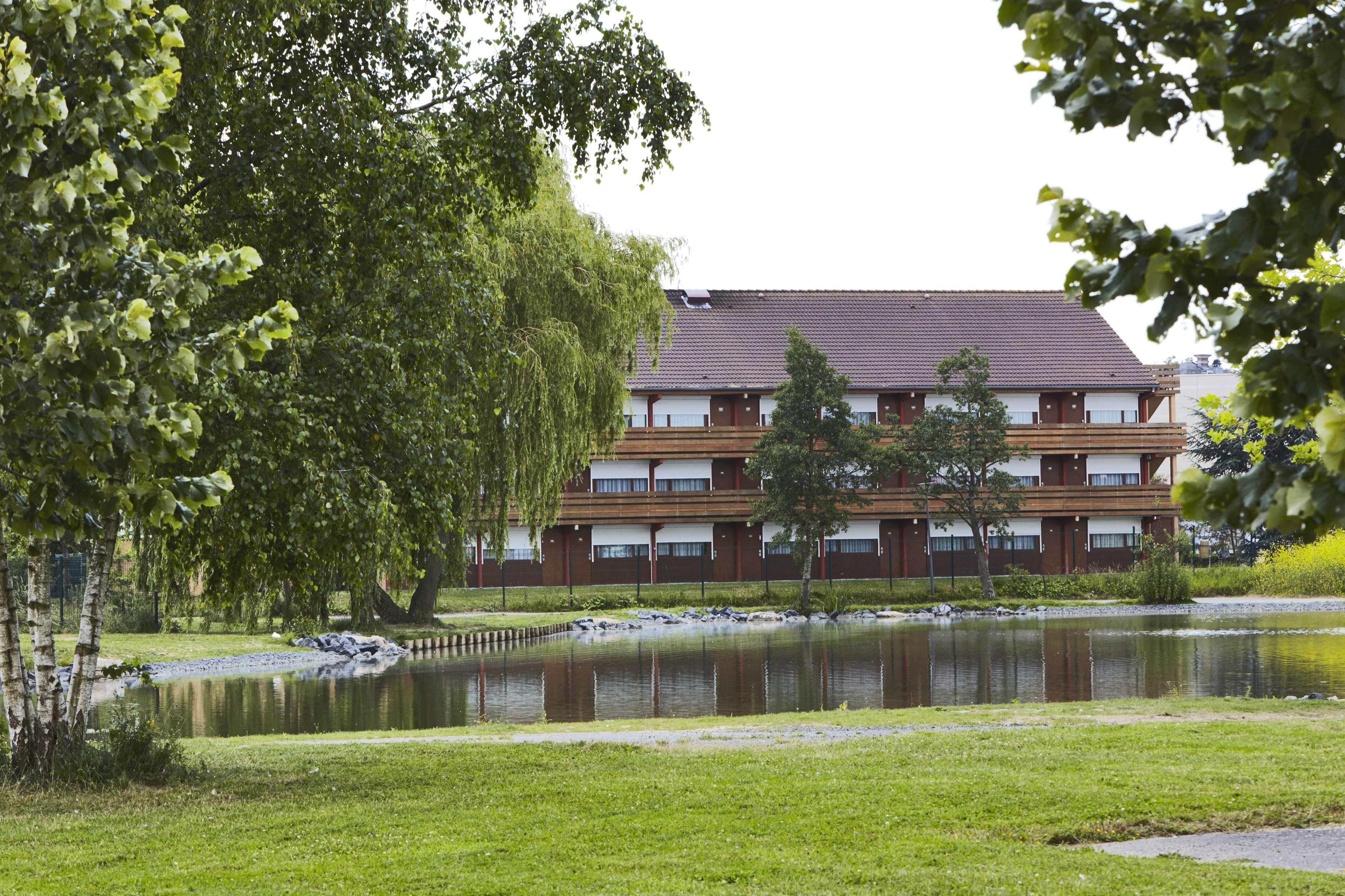 Campanile Lille - Lomme Hotel Екстериор снимка